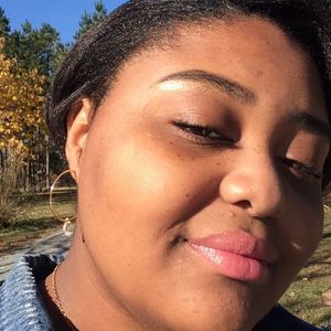 Meet your Posher, Lillie